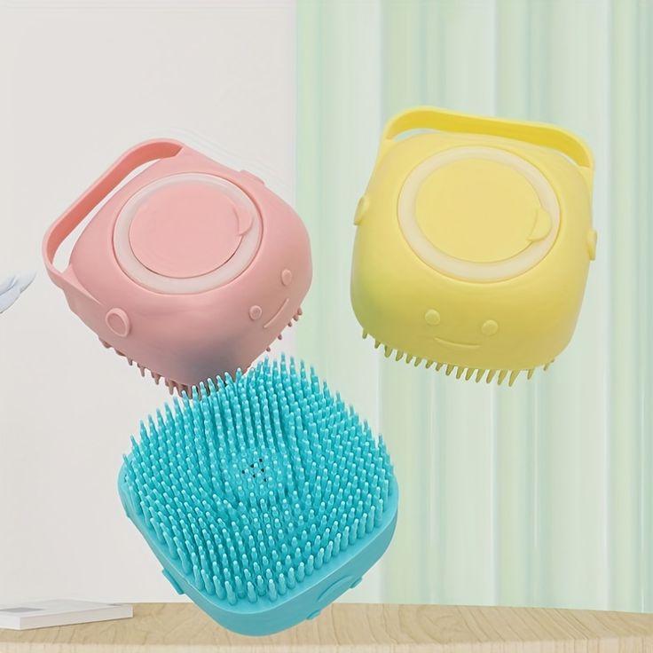 Dog Shampoo Brush